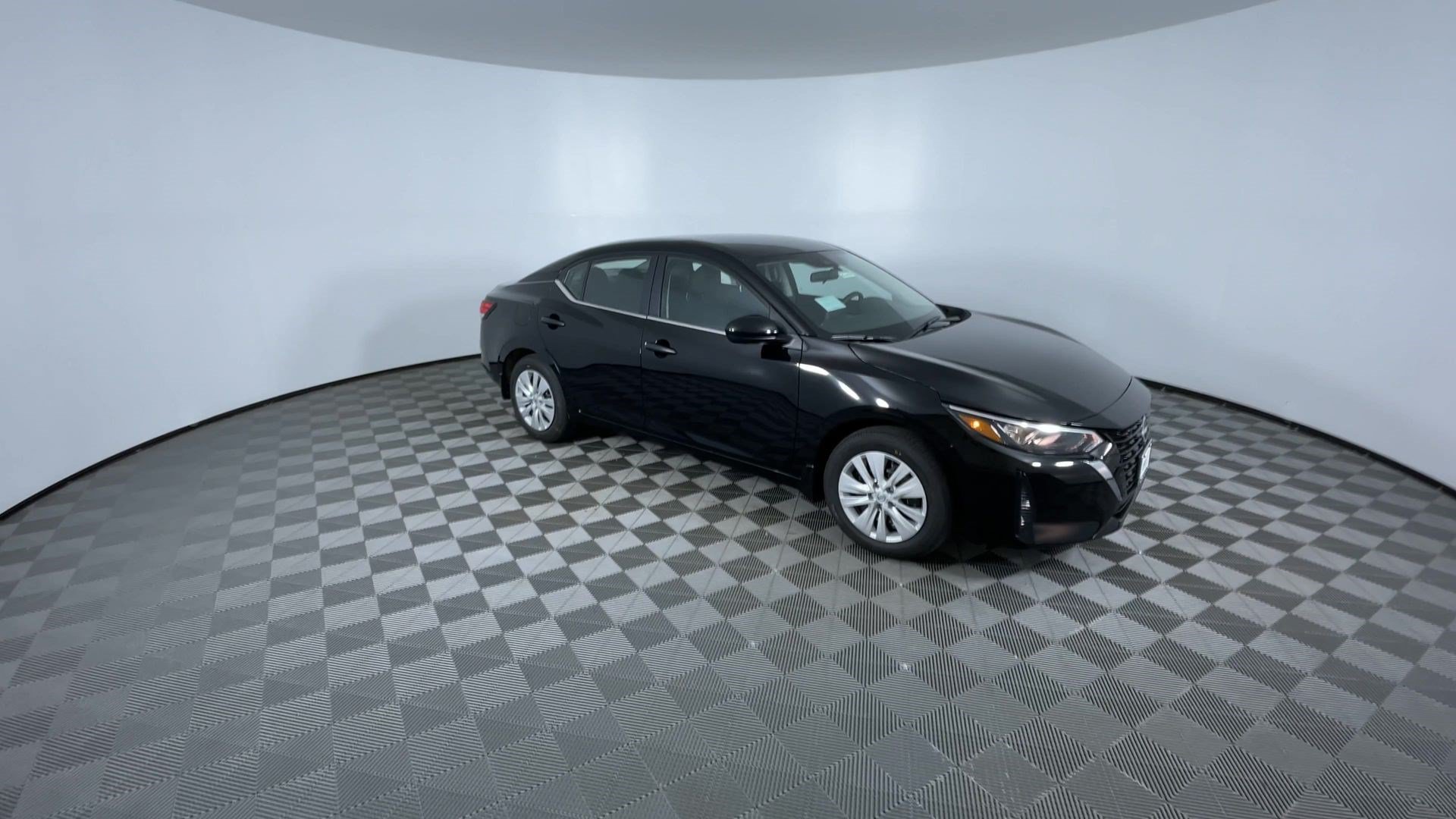 Certified 2025 Nissan Sentra S FWD image 2
