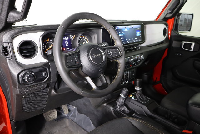 Used 2024 Jeep Wrangler Unlimited Sport AWD/4WD image 24