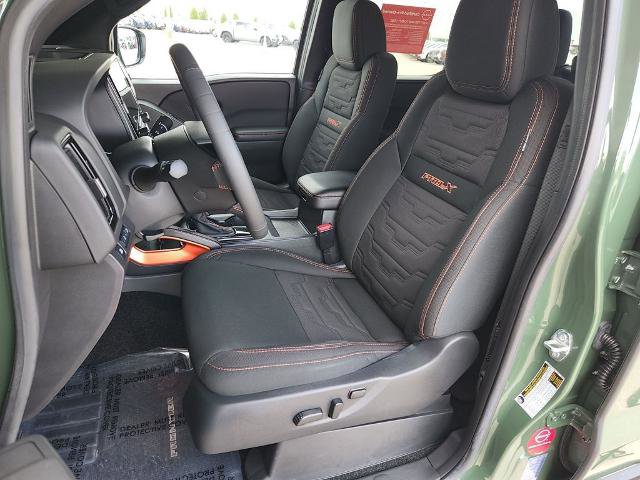 Certified 2025 Nissan Frontier Pro-X image 12