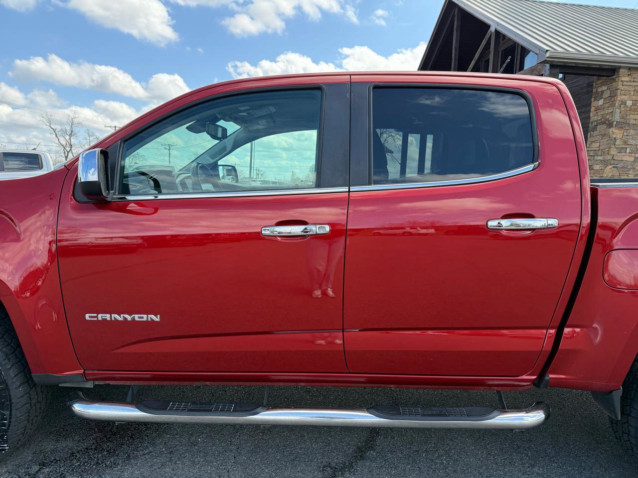 Used 2015 GMC Canyon SLT w/ Driver Alert Package RWD image 34
