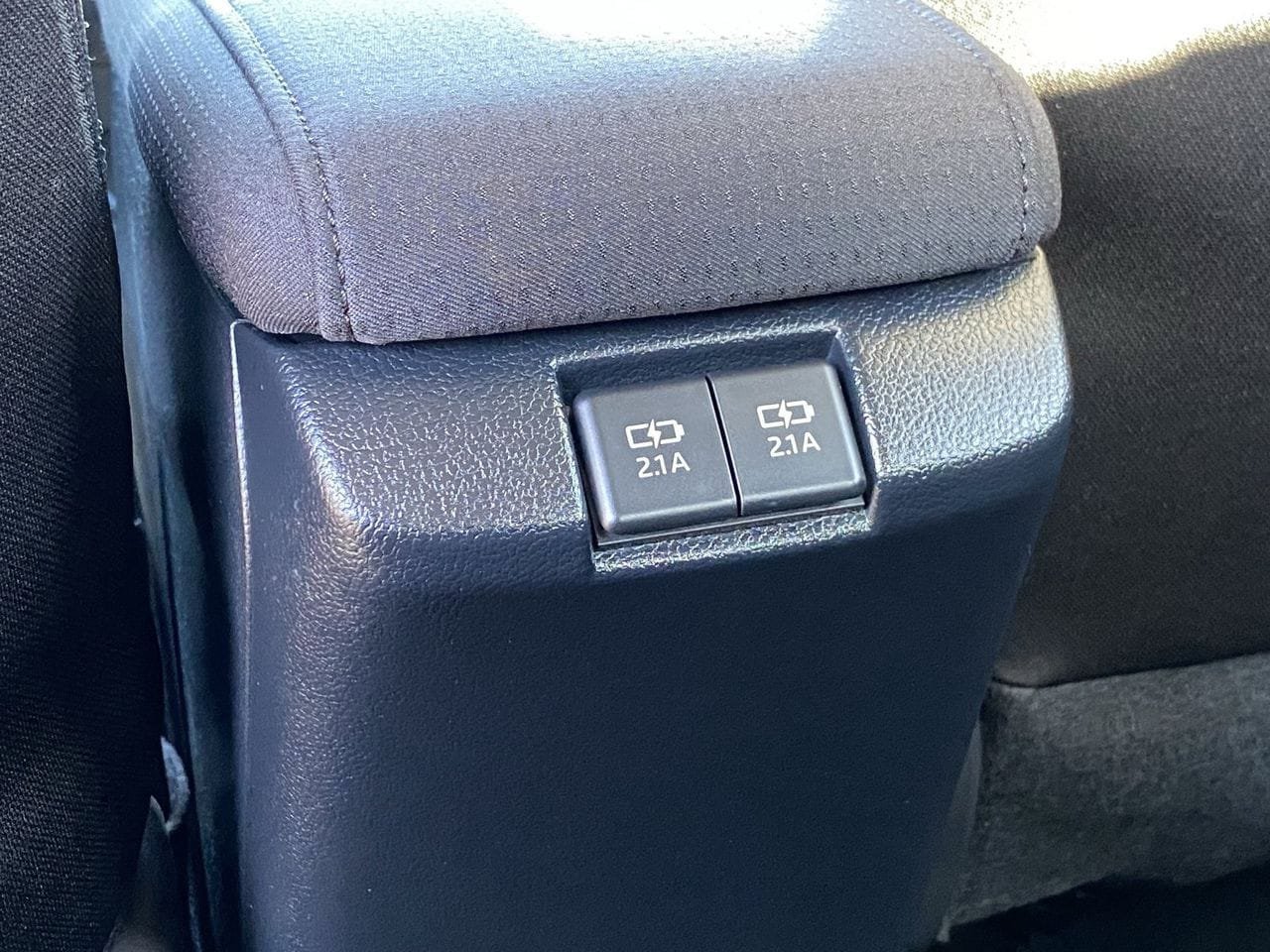 Used 2021 Toyota Prius LE w/ Carpet Mat Package (TMS) FWD image 15