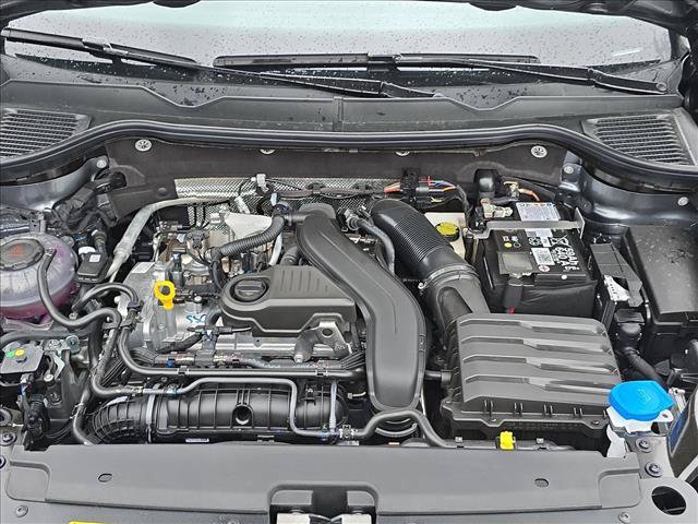 New 2026 Volkswagen Taos S FWD image 17