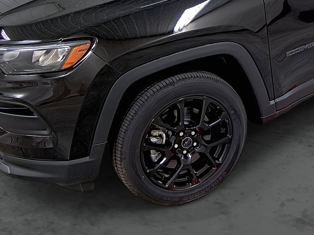 New 2026 Jeep Compass Latitude w/ Quick Order Package 29K image 7