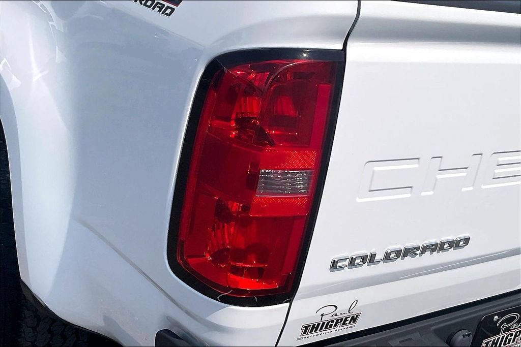 Used 2021 Chevrolet Colorado Z71 w/ Safety Package AWD/4WD image 24
