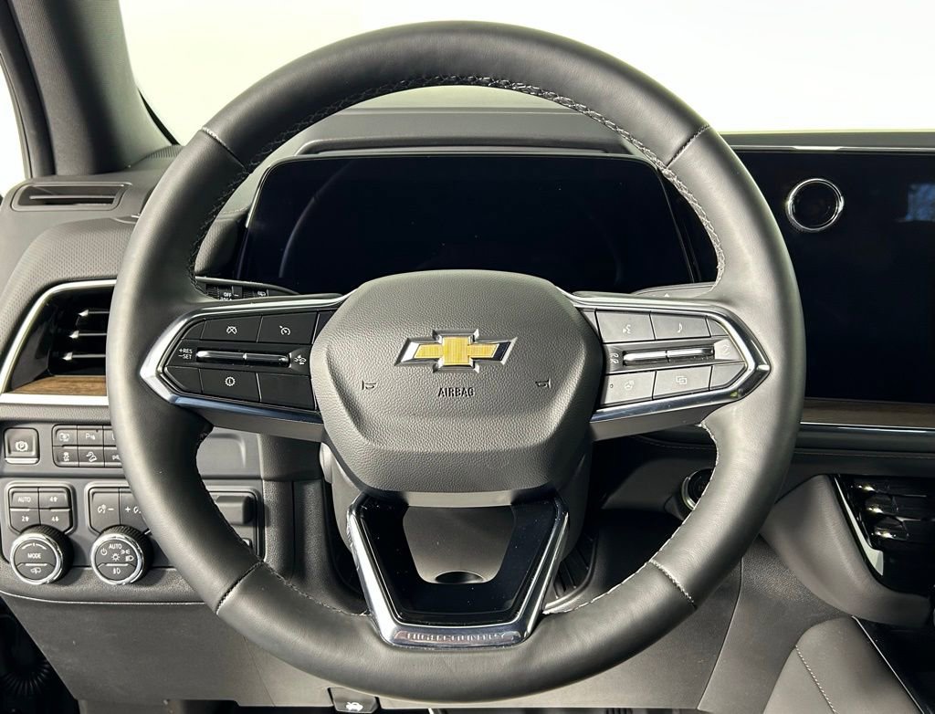 Used 2025 Chevrolet Tahoe High Country image 27