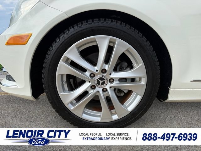 Used 2012 Mercedes-Benz C 300 4MATIC Sedan image 7
