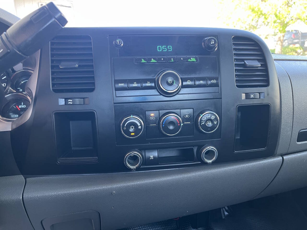 Used 2011 Chevrolet Silverado 2500 W/T RWD image 26
