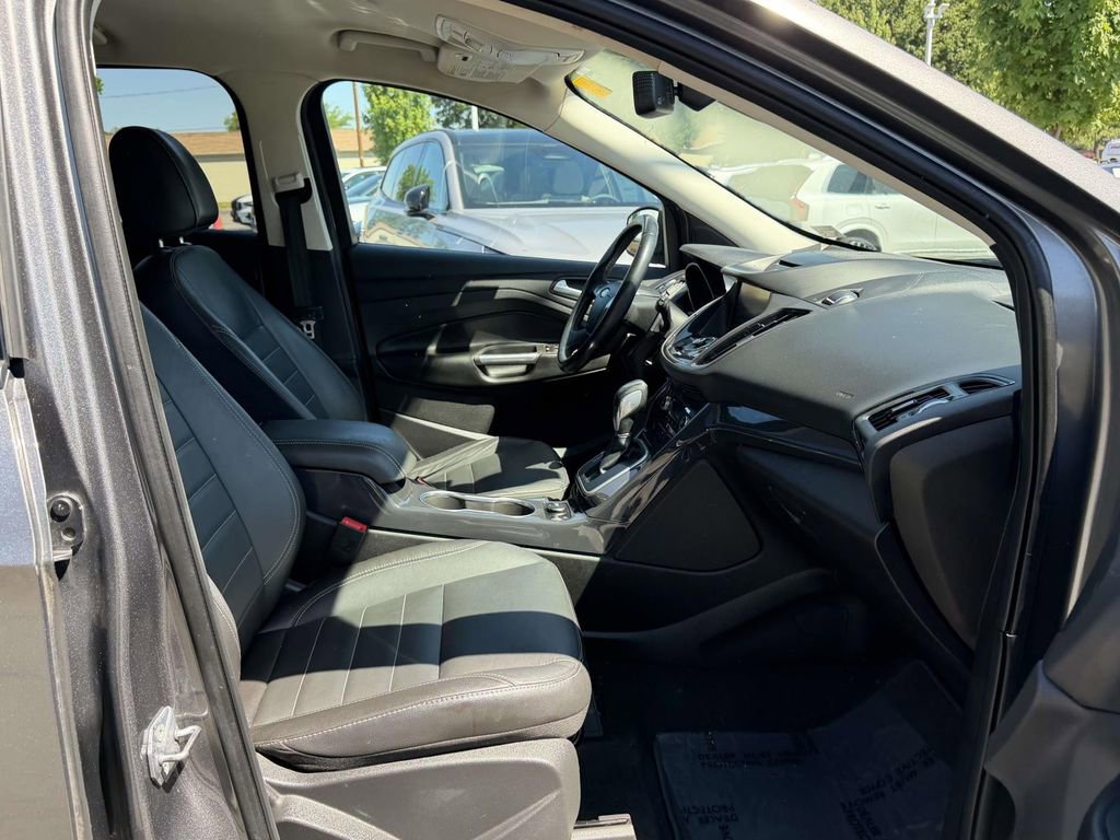 Used 2014 Ford Escape Titanium FWD image 12