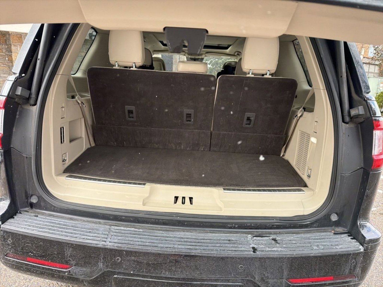 Used 2019 Lincoln Navigator Reserve image 14