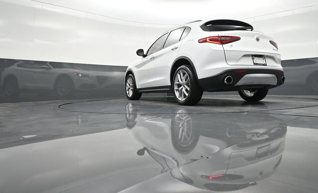 Used 2019 Alfa Romeo Stelvio Ti Sport w/ Quick Order Package 22S Sport image 27