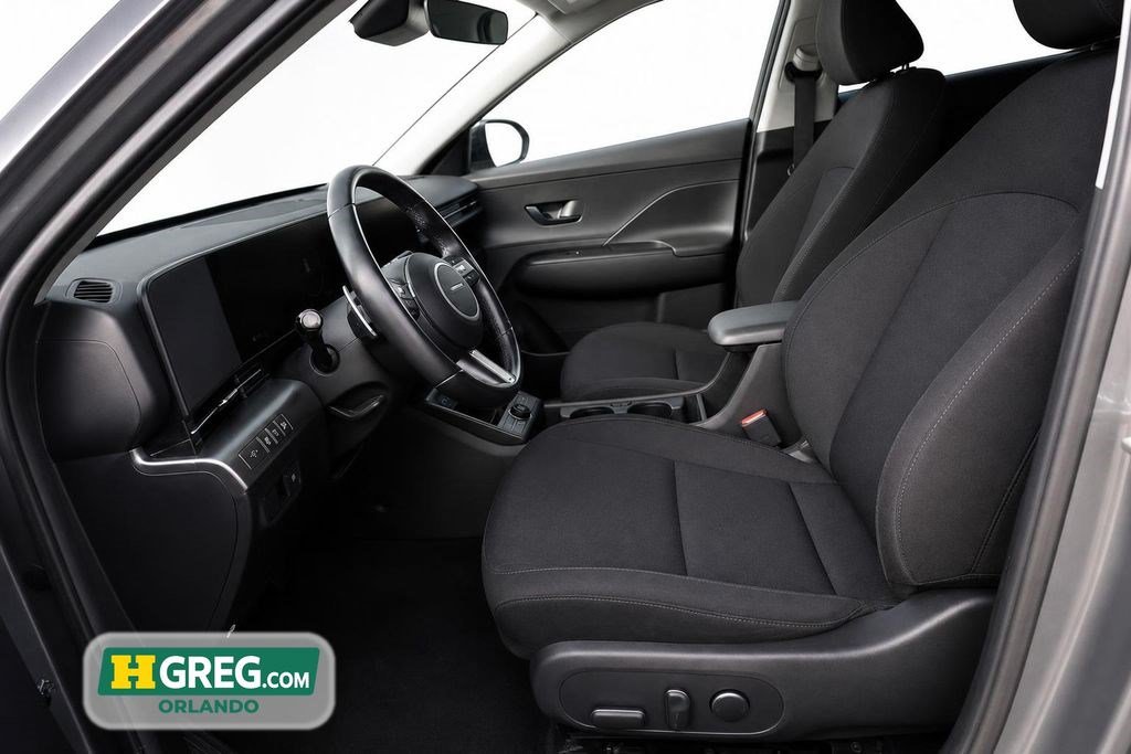 Used 2024 Hyundai Kona SEL w/ Convenience Package FWD image 10
