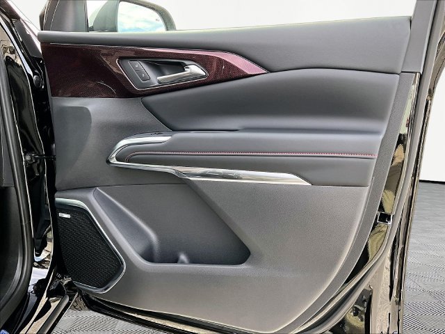 New 2027 Chevrolet Traverse RS AWD/4WD image 30