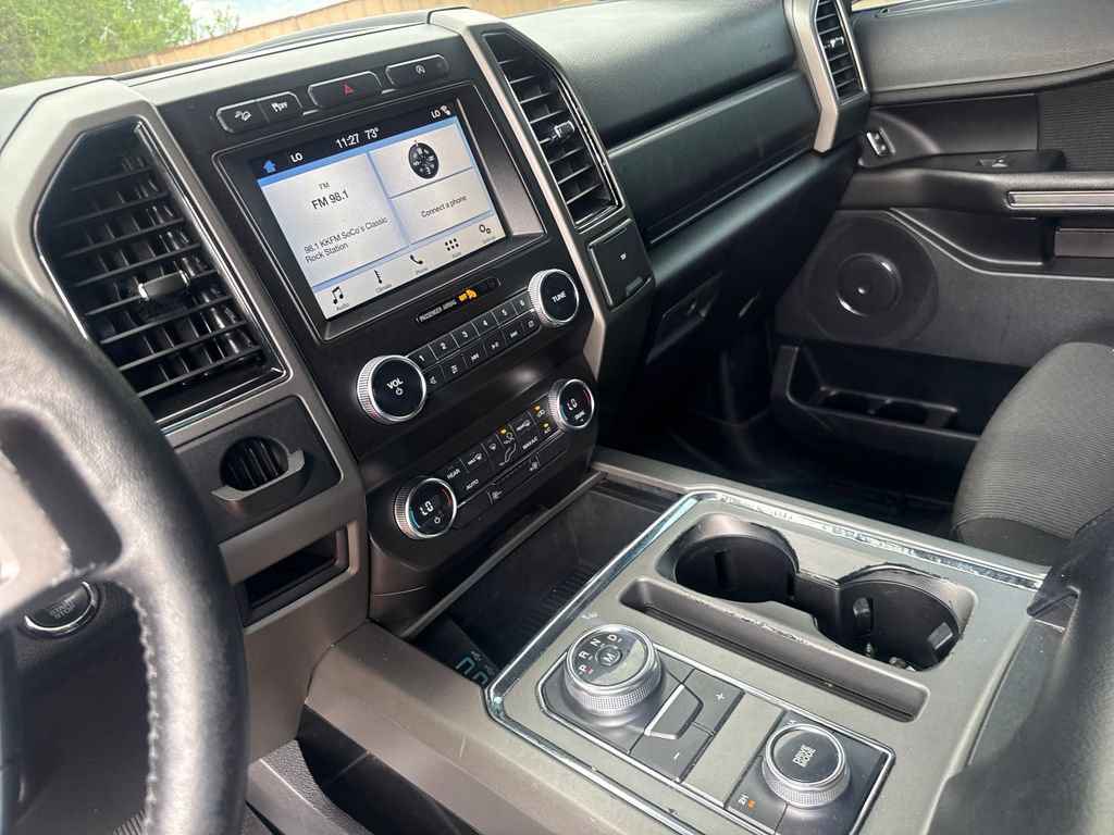 Used 2019 Ford Expedition Max XLT AWD/4WD image 17