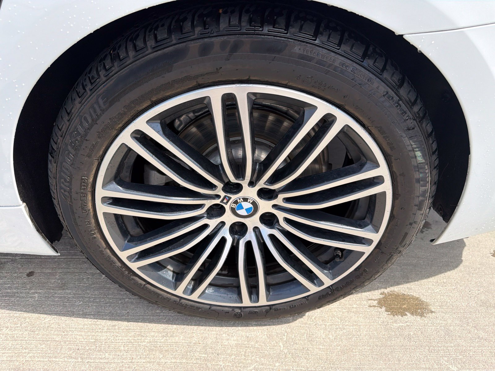 Used 2019 BMW 530i xDrive w/ M Sport Package AWD/4WD image 10