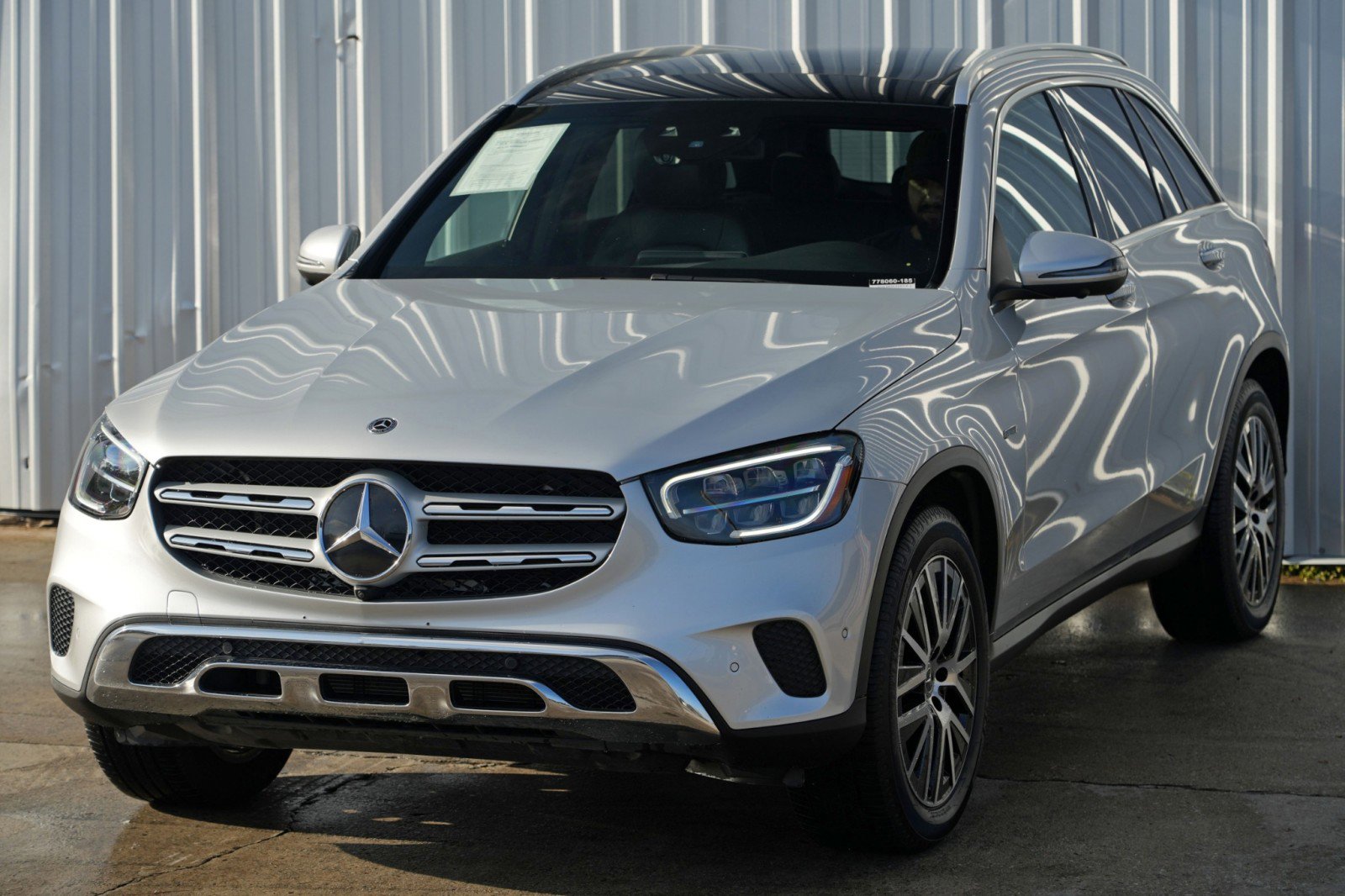 Used 2020 Mercedes-Benz GLC 350e 4MATIC image 49