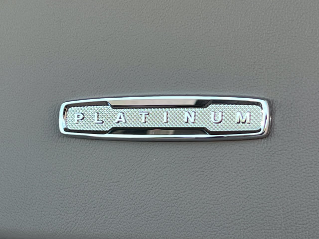 New 2027 Ford F350 Platinum w/ Platinum Plus Package AWD/4WD image 22