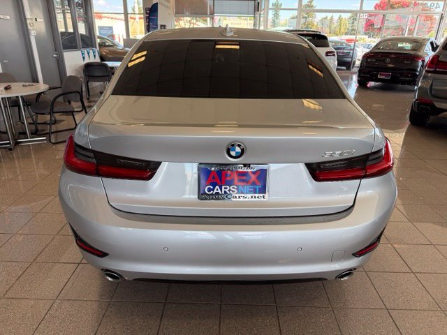 Used 2019 BMW 330i Sedan w/ Convenience Package RWD image 5
