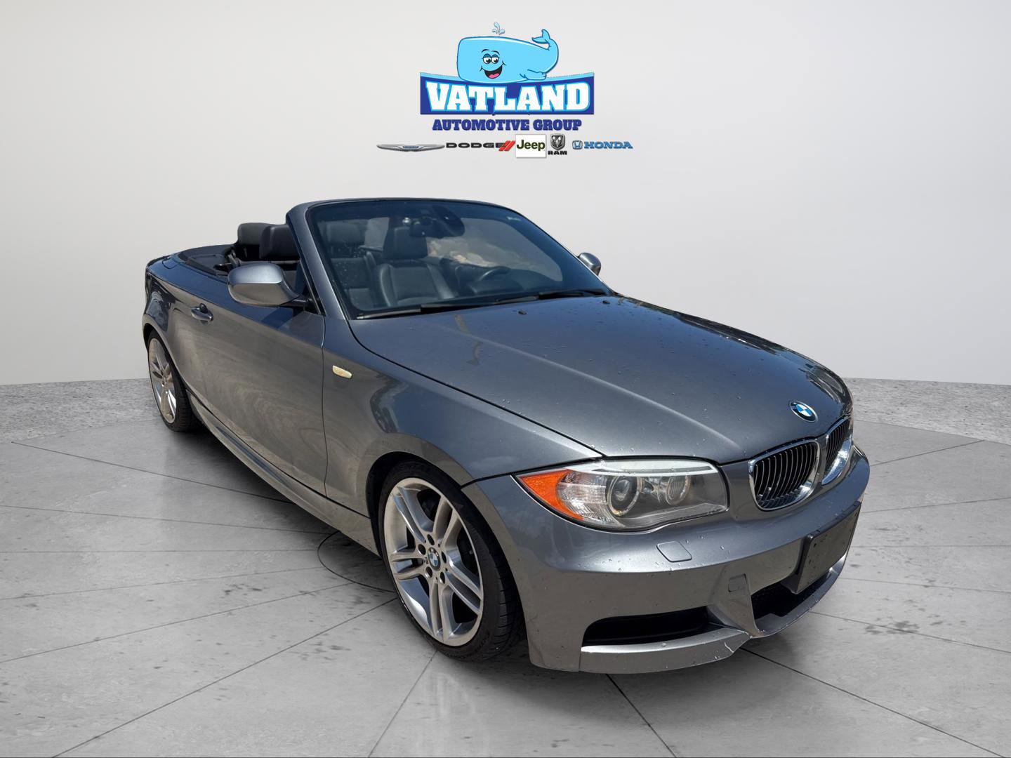 Used 2013 BMW 135i Convertible RWD image 40