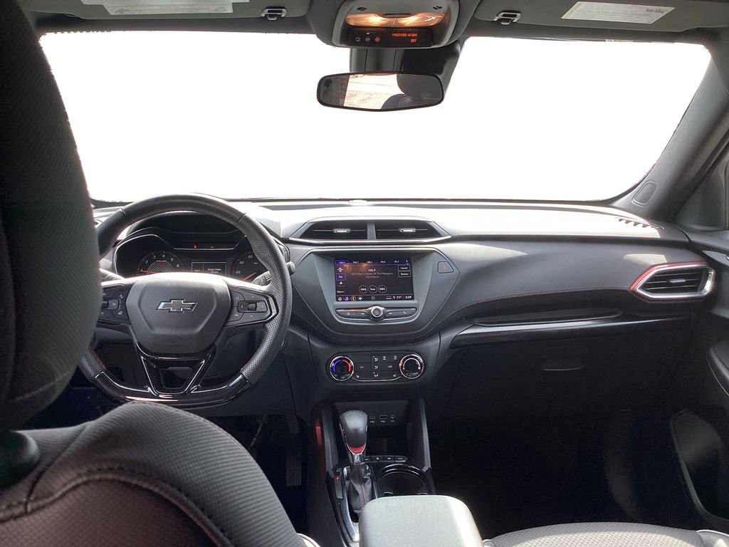 Used 2023 Chevrolet TrailBlazer RS image 12