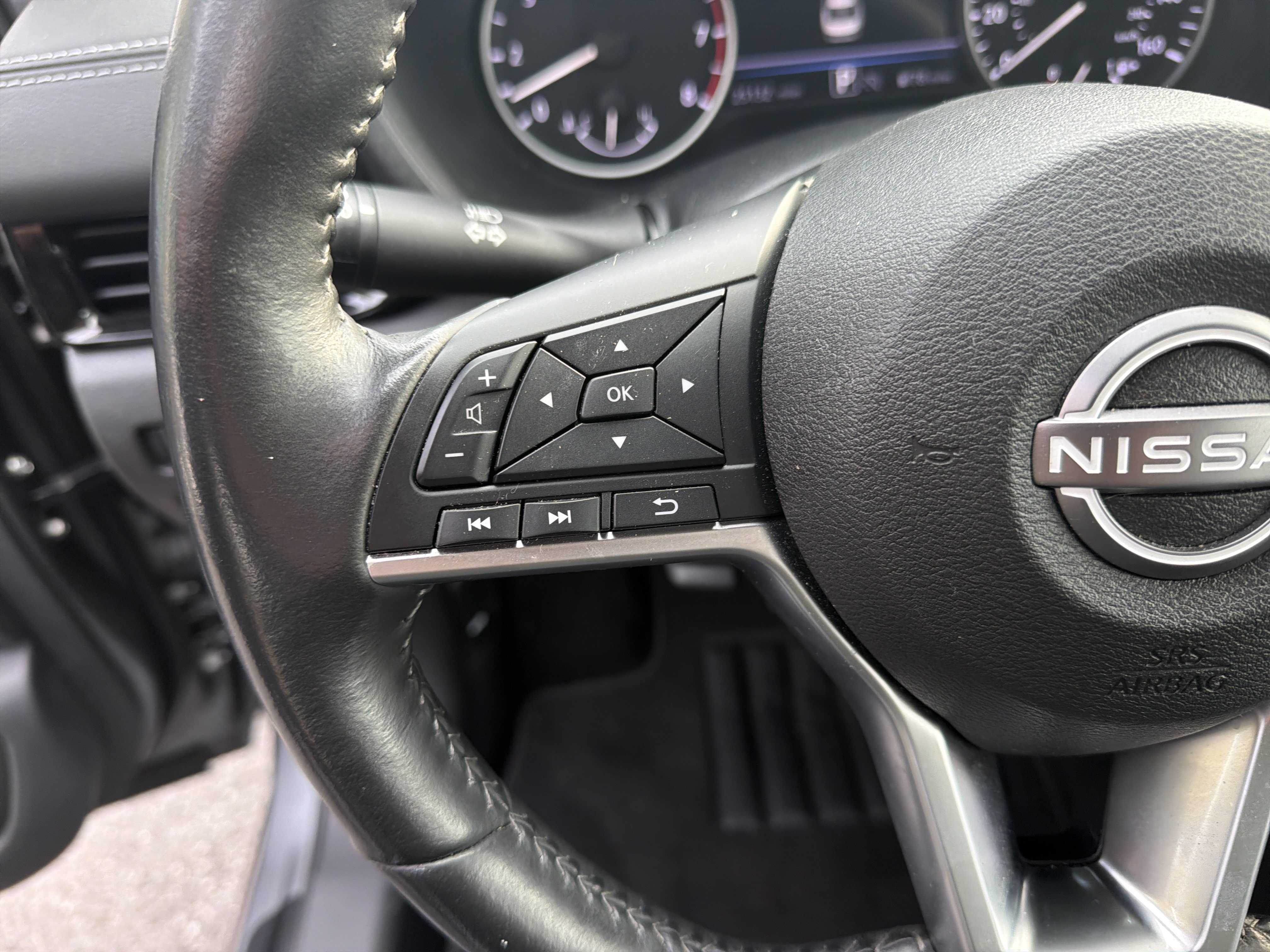 Used 2024 Nissan Sentra SV w/ All-Weather Package FWD image 19