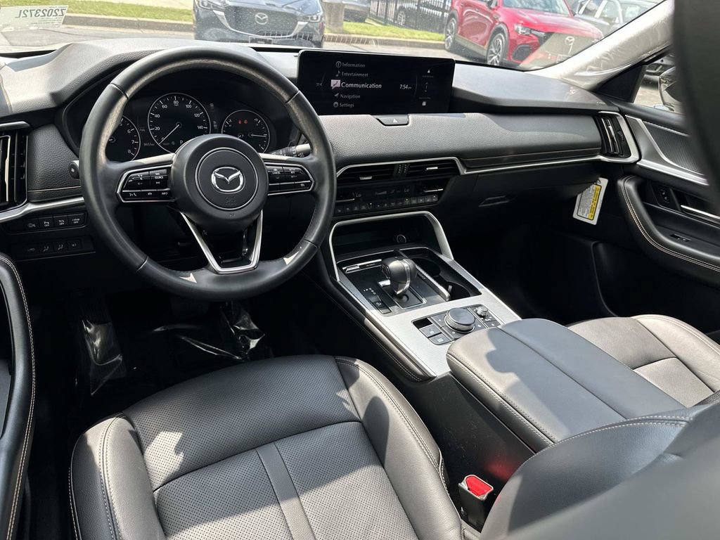Used 2026 MAZDA CX-70 3.3 Turbo w/ Preferred Package AWD/4WD image 11