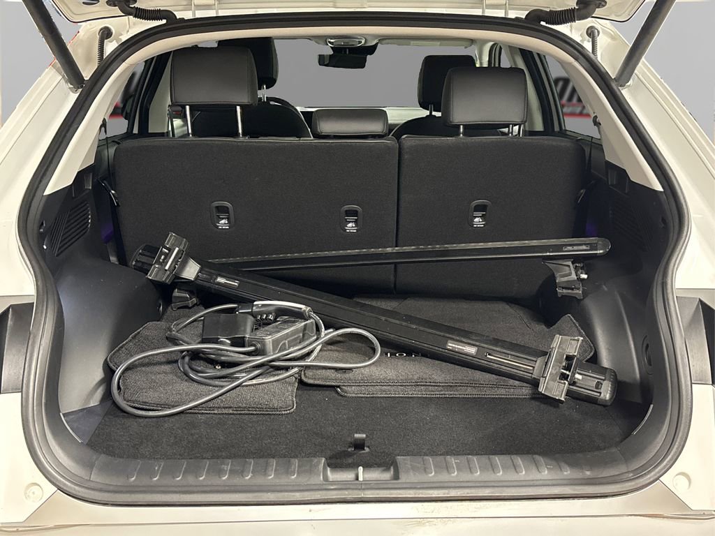 Used 2025 Hyundai Ioniq 5 Limited image 11