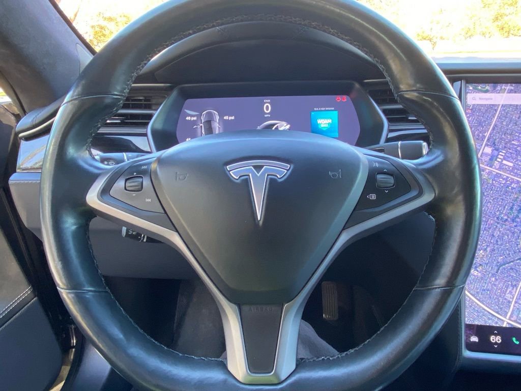 Used 2020 Tesla Model S Long Range Plus image 29
