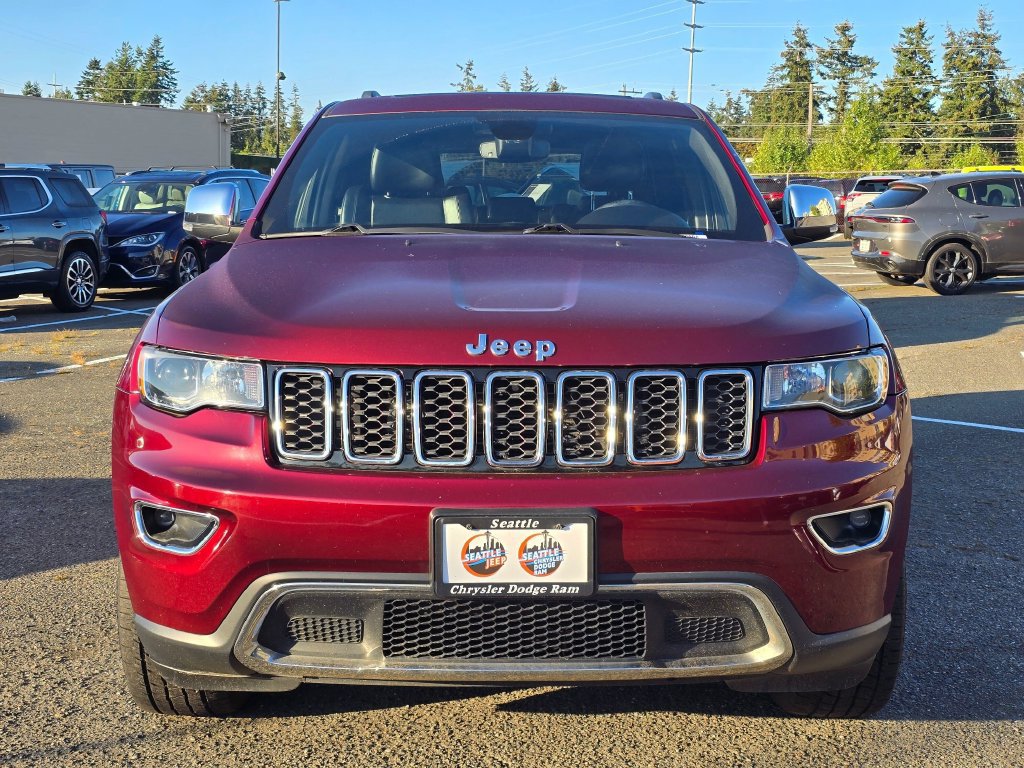 Used 2018 Jeep Grand Cherokee Limited w/ Trailer Tow Group IV AWD/4WD image 3