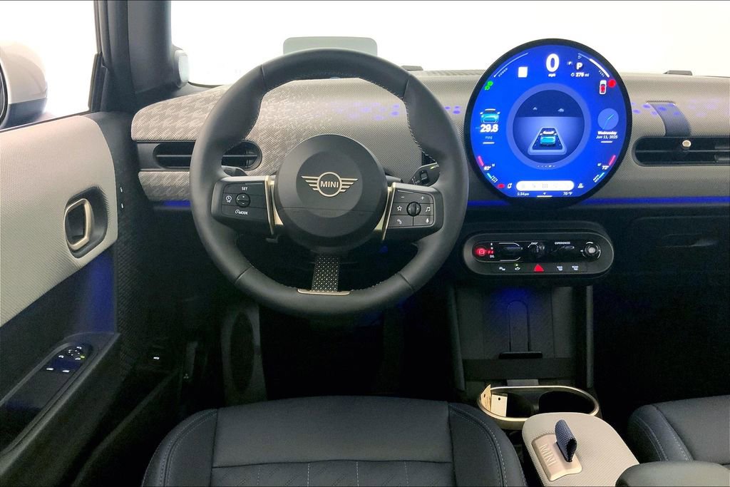 Certified 2025 MINI Cooper S image 4