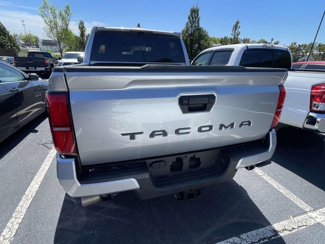 Used 2025 Toyota Tacoma TRD Sport image 10