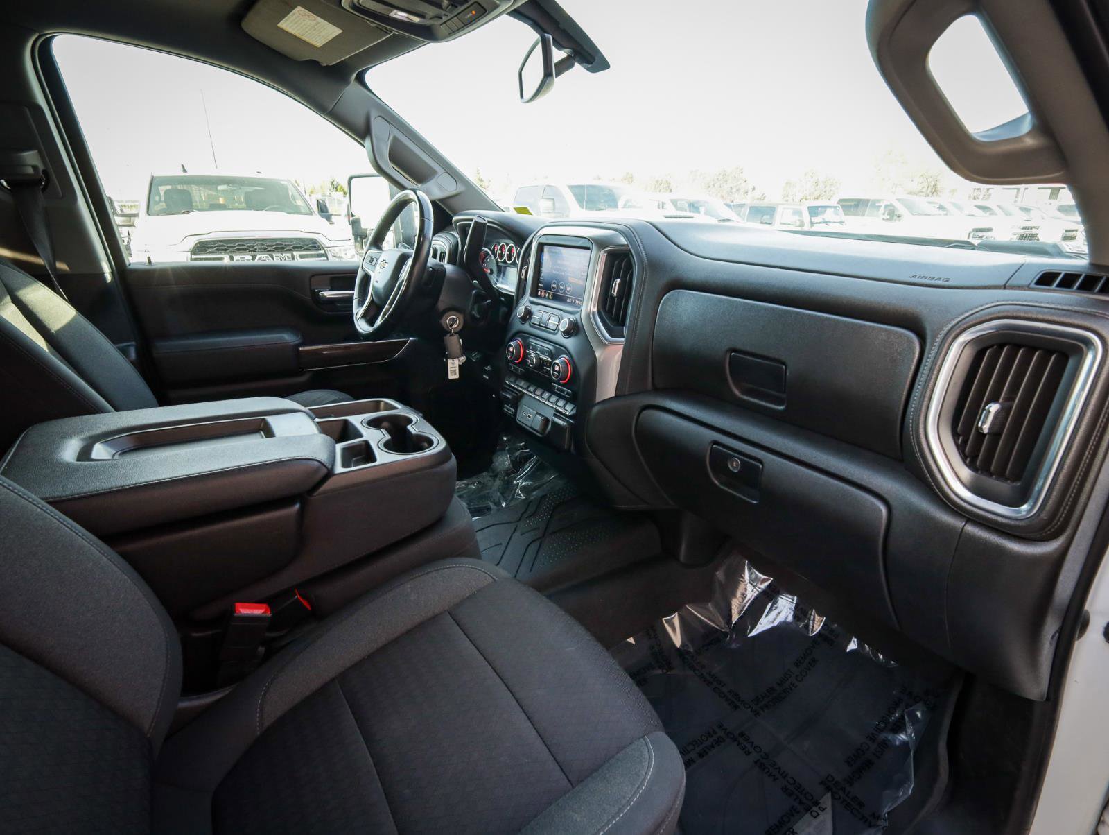 Used 2023 Chevrolet Silverado 2500 LT image 22