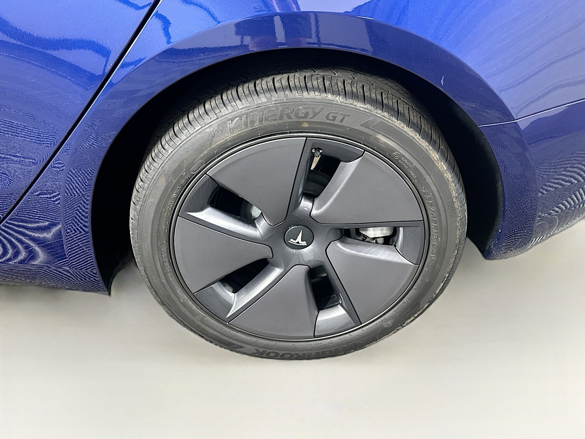 Used 2023 Tesla Model 3 Standard Range image 11