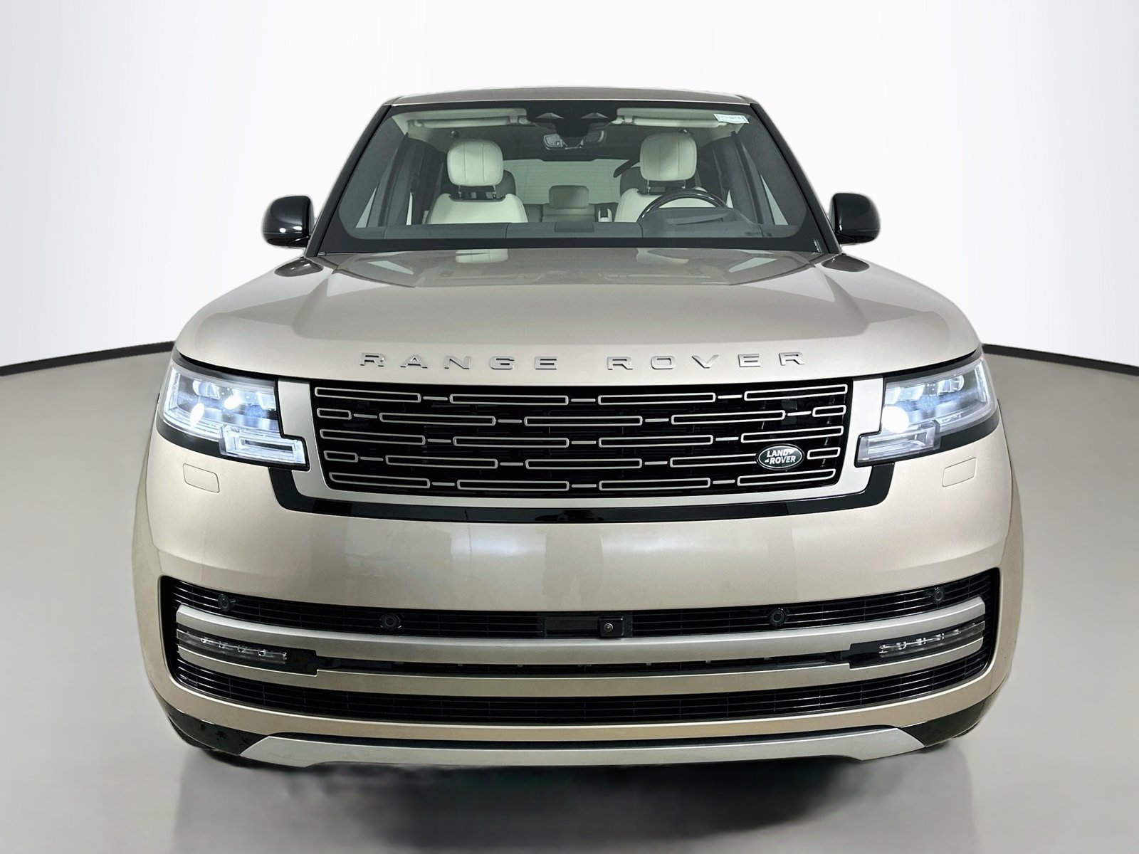 New 2026 Land Rover Range Rover SE AWD/4WD image 2