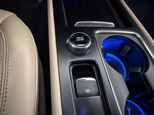 Certified 2024 Lincoln Corsair Grand Touring w/ Equipment Group 301A AWD/4WD image 28