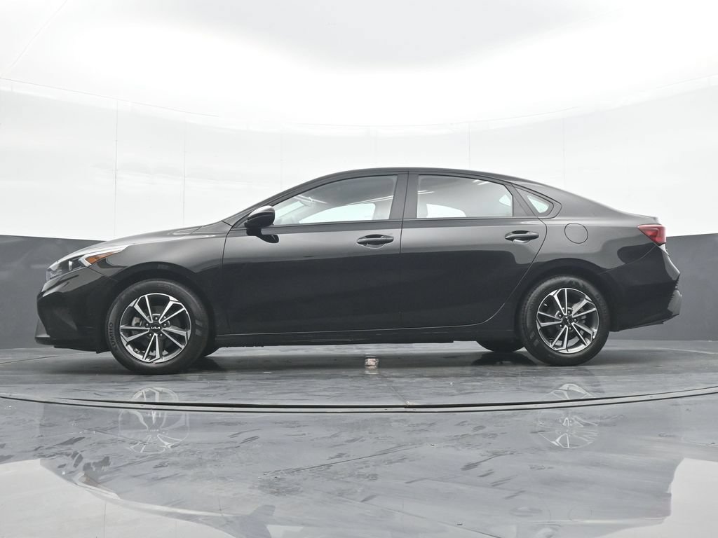 Used 2023 Kia Forte LXS FWD image 27