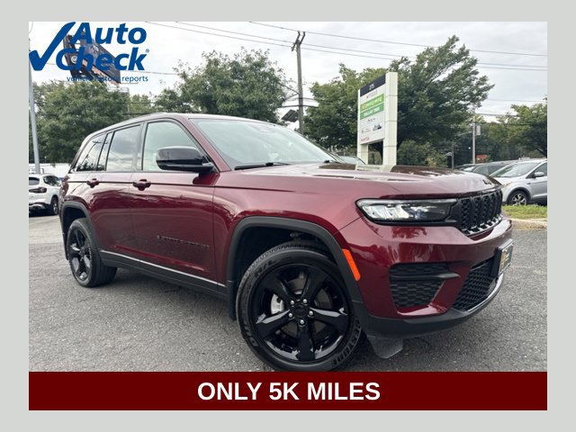 Used 2025 Jeep Grand Cherokee Altitude AWD/4WD 360° Tour