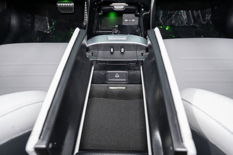 New 2026 Mercedes-Benz C 300 Sedan image 24