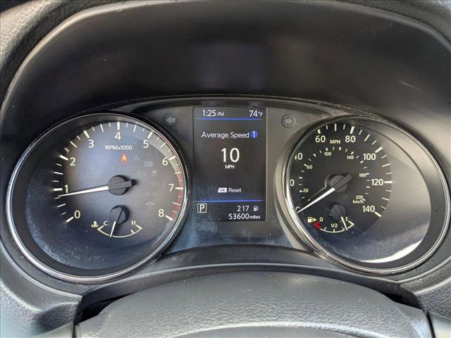 Used 2020 Nissan Rogue Sport S image 11