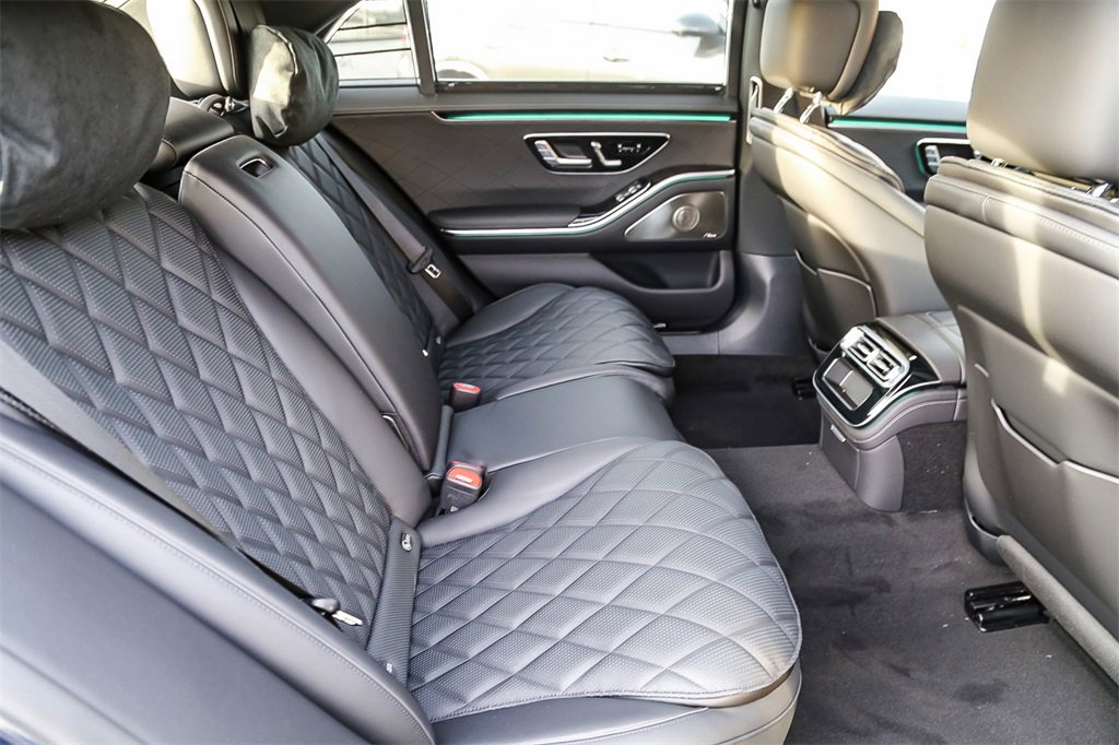 Used 2024 Mercedes-Benz S 580 4MATIC Sedan image 22