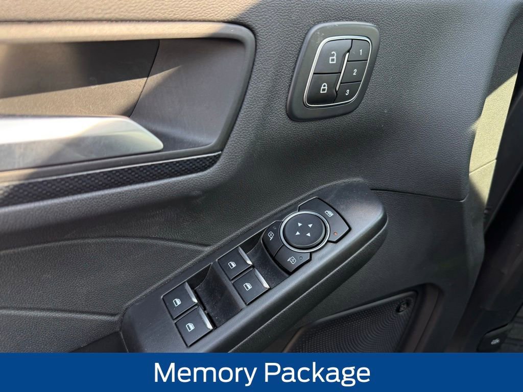 Certified 2023 Ford Escape ST-Line Select w/ Tech Pack #2 AWD/4WD image 6