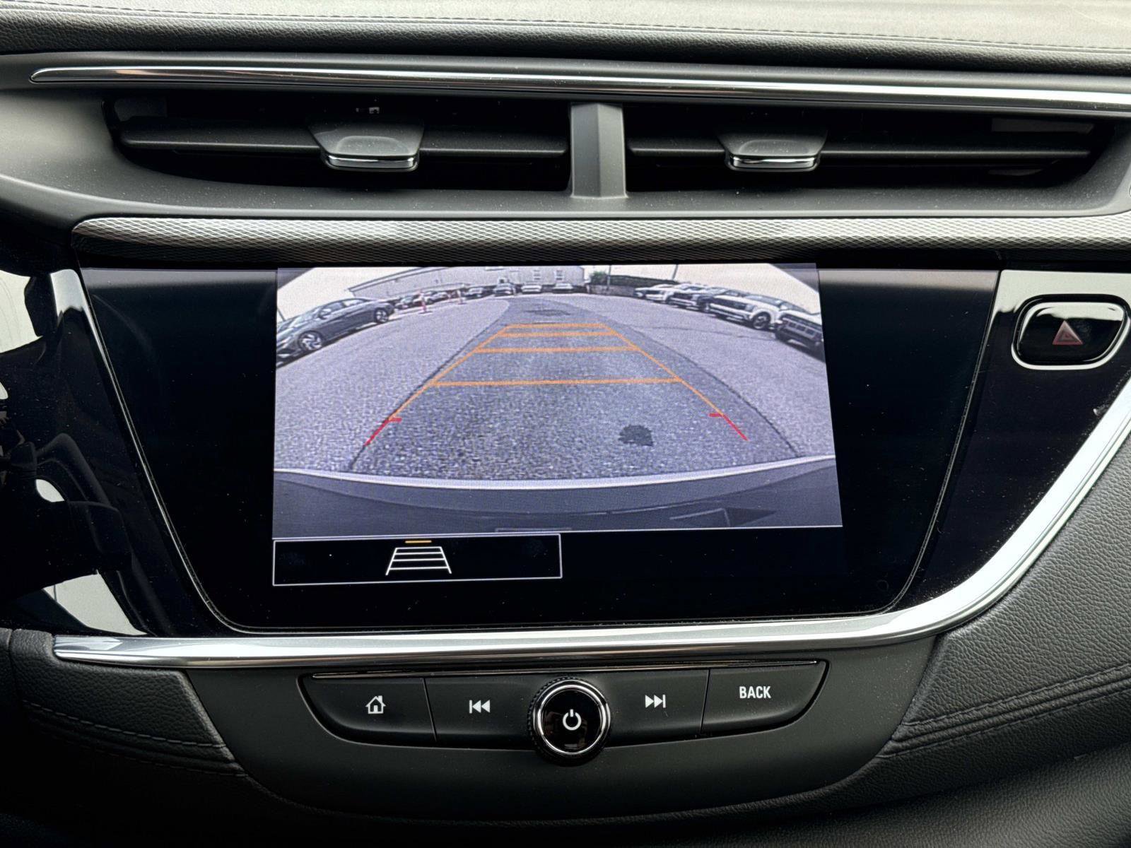 Used 2023 Buick Encore GX Select w/ Safety Package II image 4