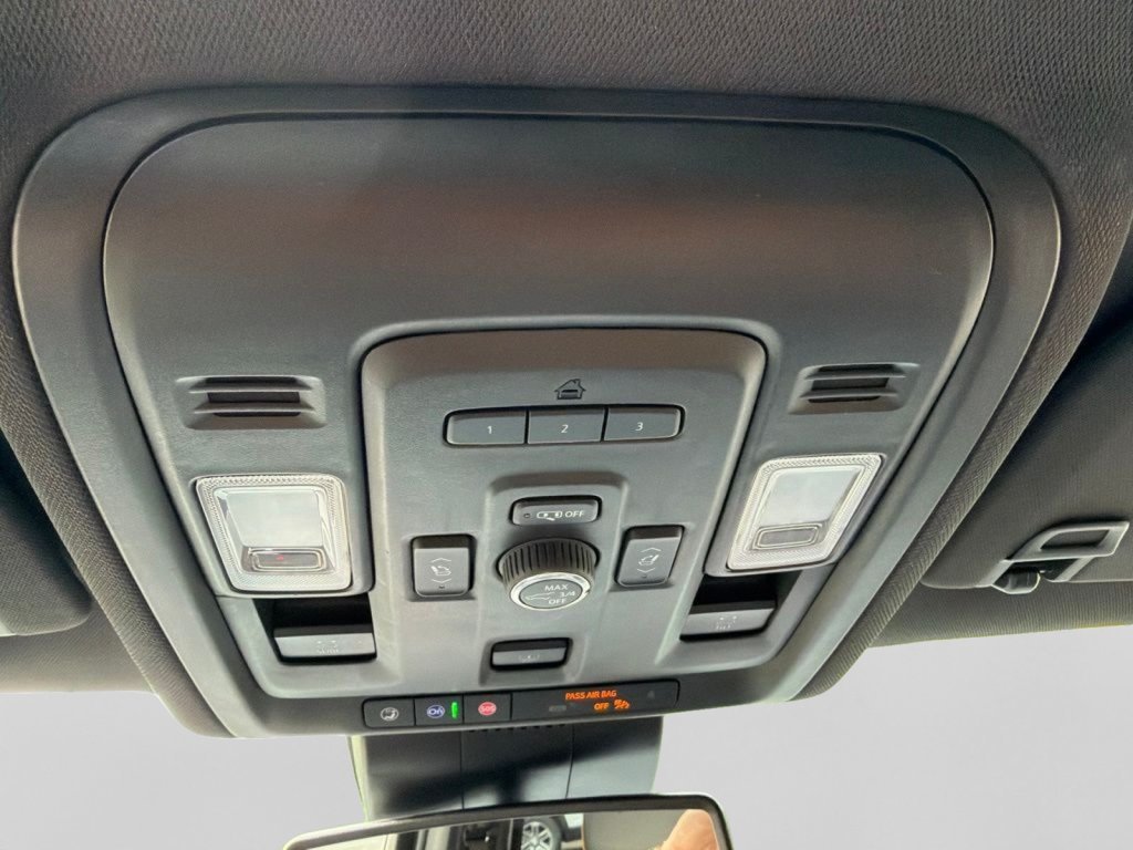 Certified 2023 GMC Yukon XL AT4 w/ Technology Package AWD/4WD image 29