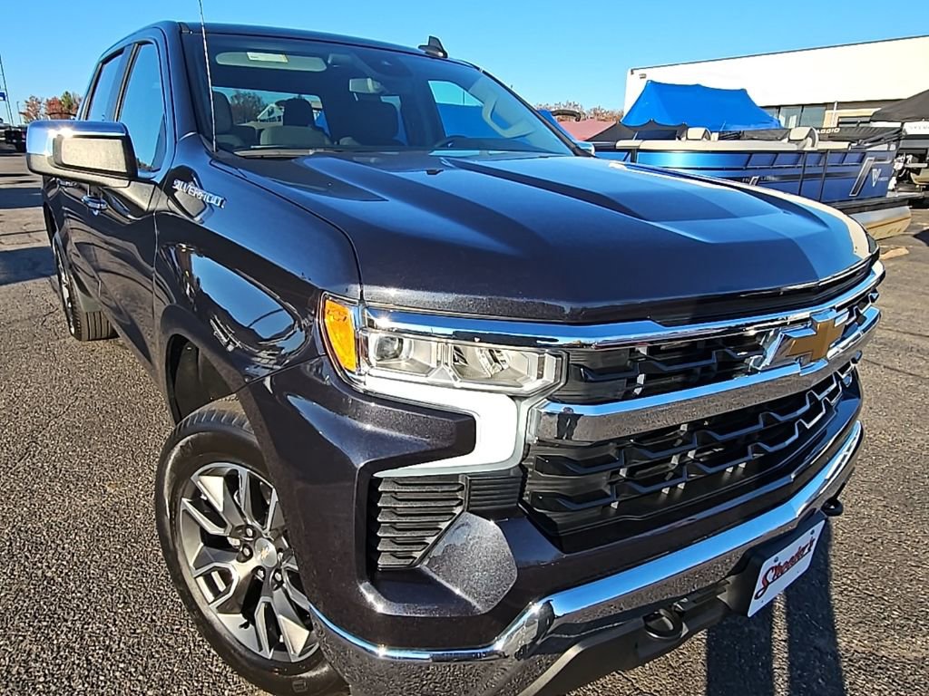 Used 2023 Chevrolet Silverado 1500 LT image 22