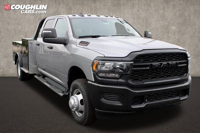 New 2024 RAM 3500 Tradesman image 2
