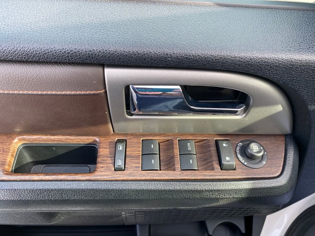 Used 2017 Ford Expedition EL King Ranch image 21