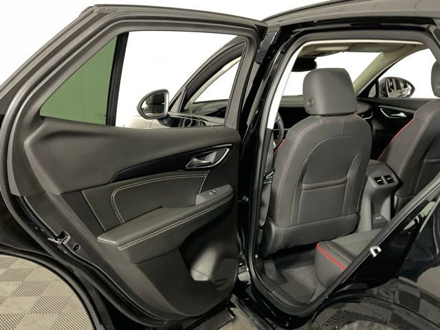 Used 2023 Buick Envision Essence w/ Technology Package I AWD/4WD image 27