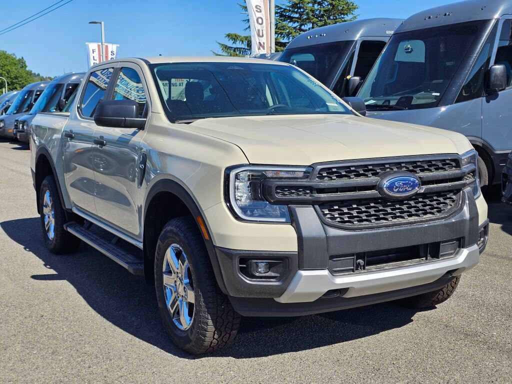 New 2026 Ford Ranger XLT w/ Equipment Group 301A High AWD/4WD image 3