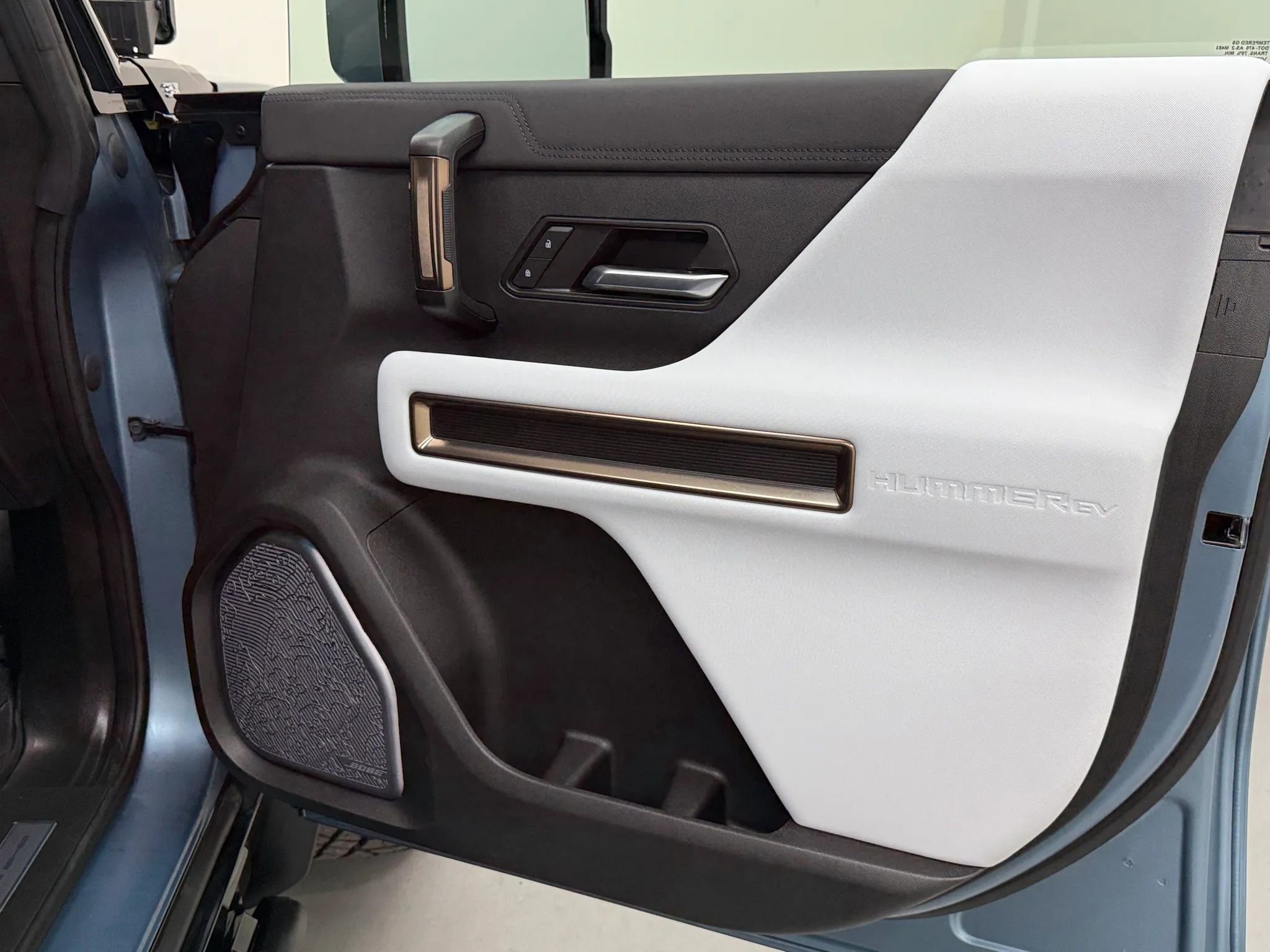 Used 2024 GMC Hummer EV 3X w/ Omega Edition image 17