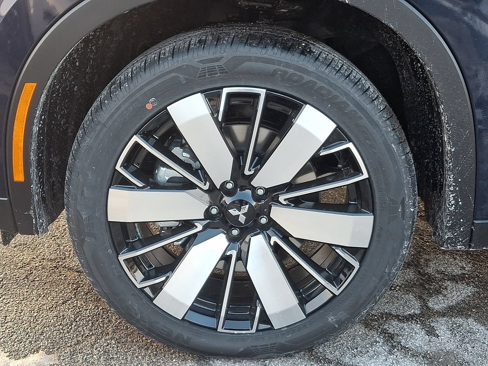 New 2026 Mitsubishi Outlander SE AWD/4WD image 8