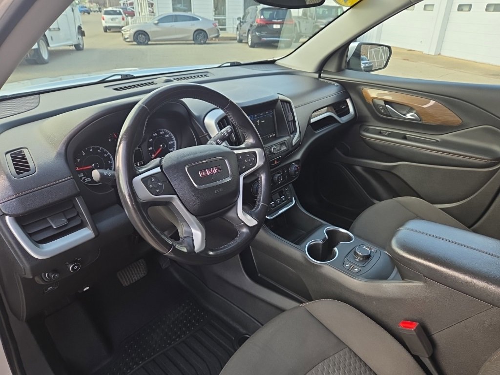 Used 2018 GMC Terrain SLE w/ Driver Convenience Package image 12